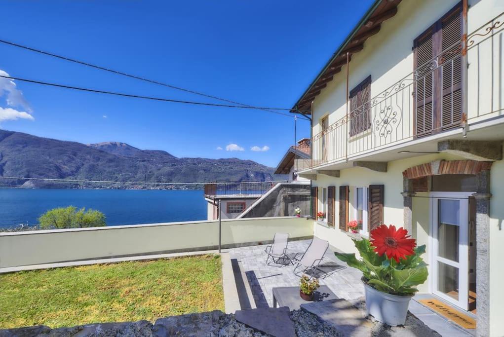 Casa Ducale Como Lake View Манделло-дель-Ларіо Екстер'єр фото